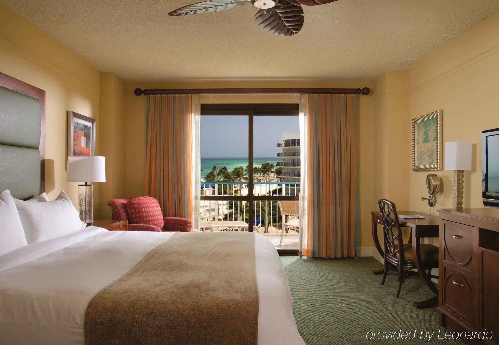 Marriott'S Aruba Ocean Club Hotel Palm Beach Exterior photo